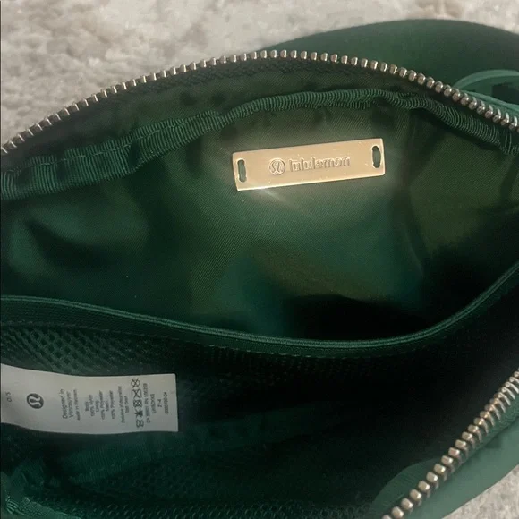 Lululemon Beltbag - Picture 4 of 4